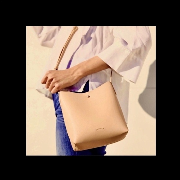 Anthropologie Accessories - Anthropologie tan purse